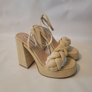 Steve Madden Fae Platform Sandal, Size 6 (NEVER USED)